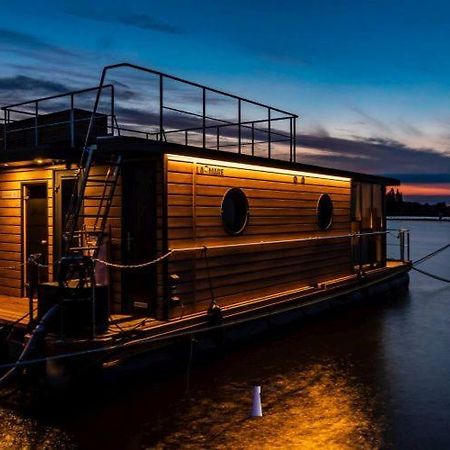 Hausboot Fjord Polaris Mit Biosauna In Barth Luaran gambar