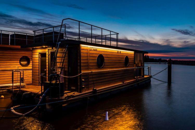 Hausboot Fjord Polaris Mit Biosauna In Barth Luaran gambar